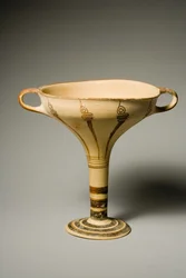 Kelchförmige Kylix (Keramik)
